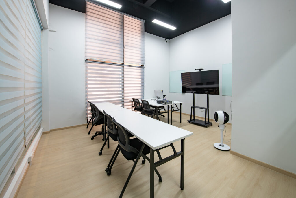 infosyte_office-2026_113_Amber