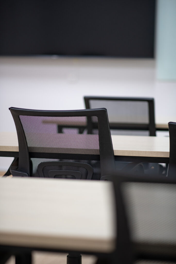 infosyte_office-2026_130_Sapphire