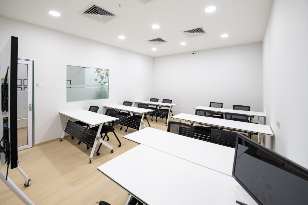 infosyte_office-2026_162_Opal