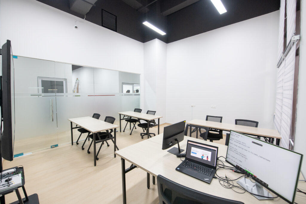 infosyte_office-2026_166_Jade